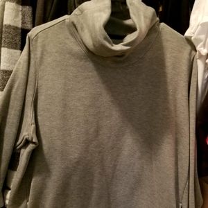 Nike Turtleneck dri fit XL